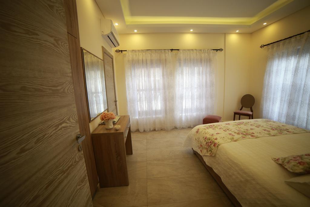 Asamina Boutique Hotel Tyre Exterior photo