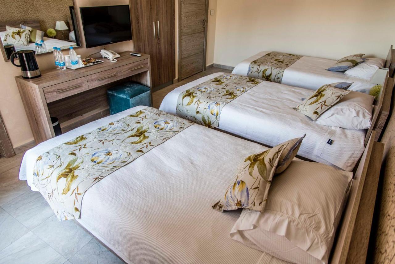 Asamina Boutique Hotel Tyre Exterior photo